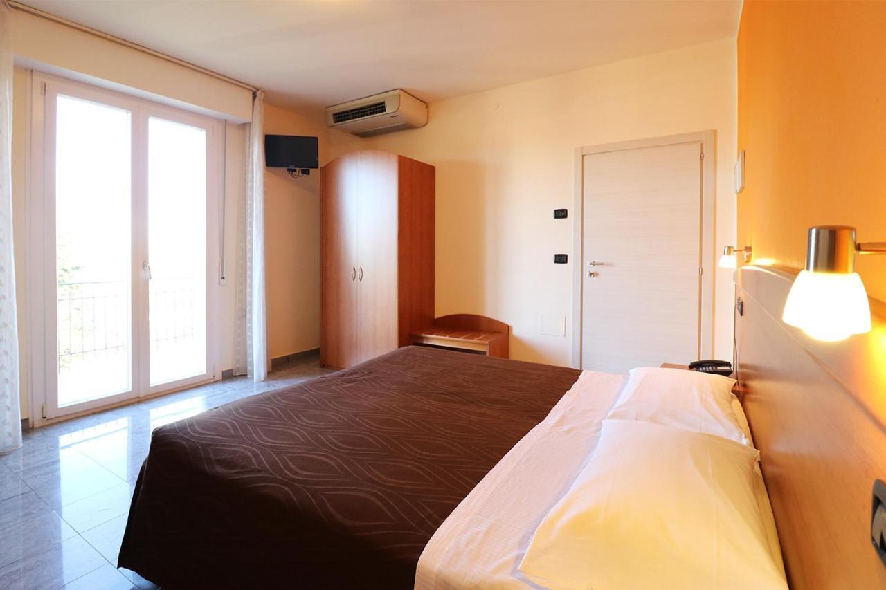 Hotel Sabo' Castel Maggiore Zewnętrze zdjęcie