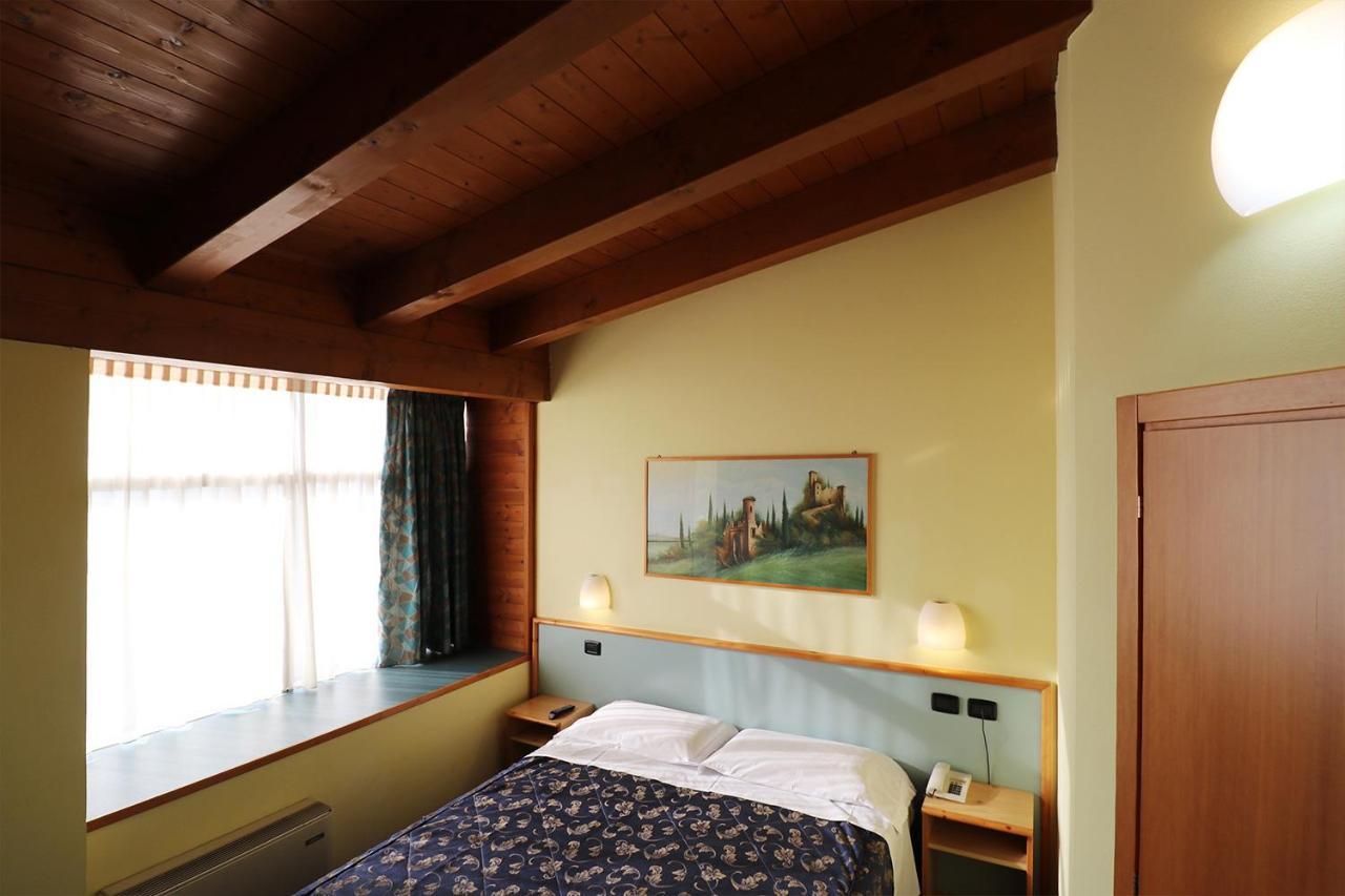 Hotel Sabo' Castel Maggiore Zewnętrze zdjęcie